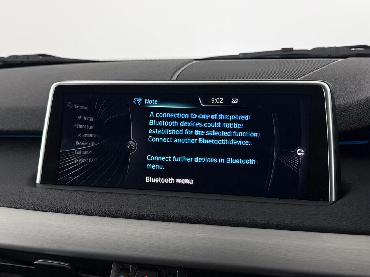 BMW X5 thumbnail Infotainment System