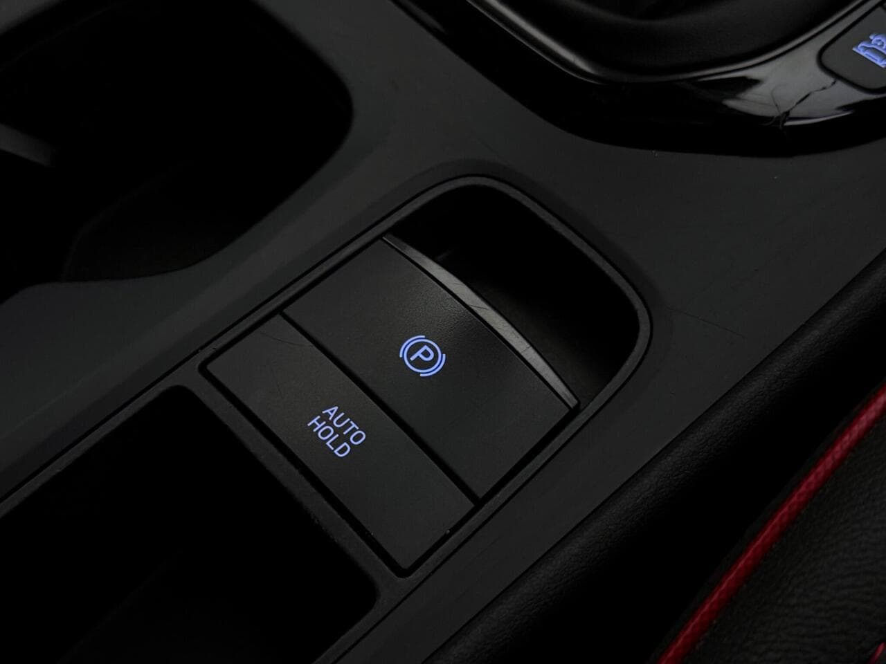 Hyundai TUCSON thumbnail Misc Controls