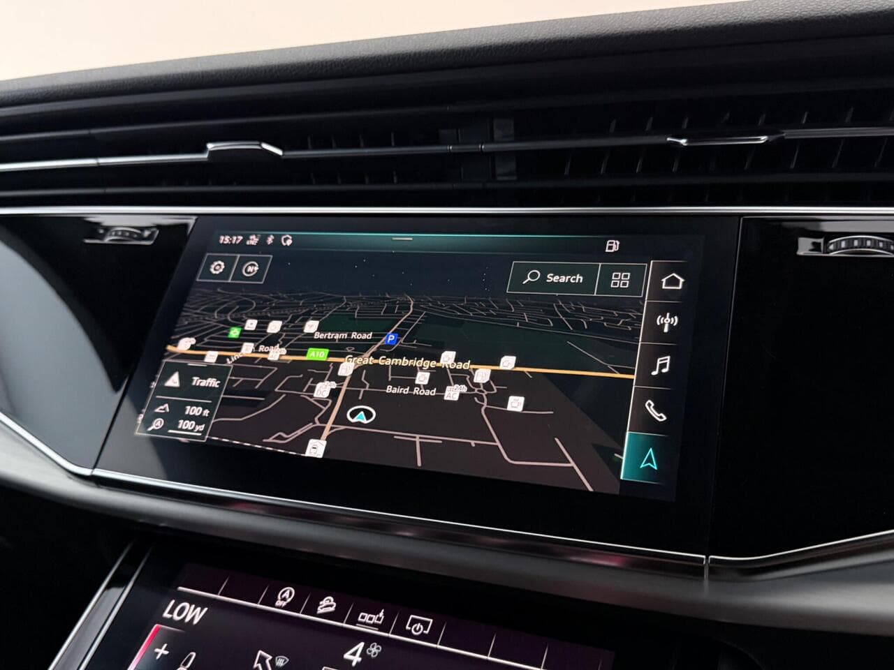 Audi Q8 thumbnail Infotainment System