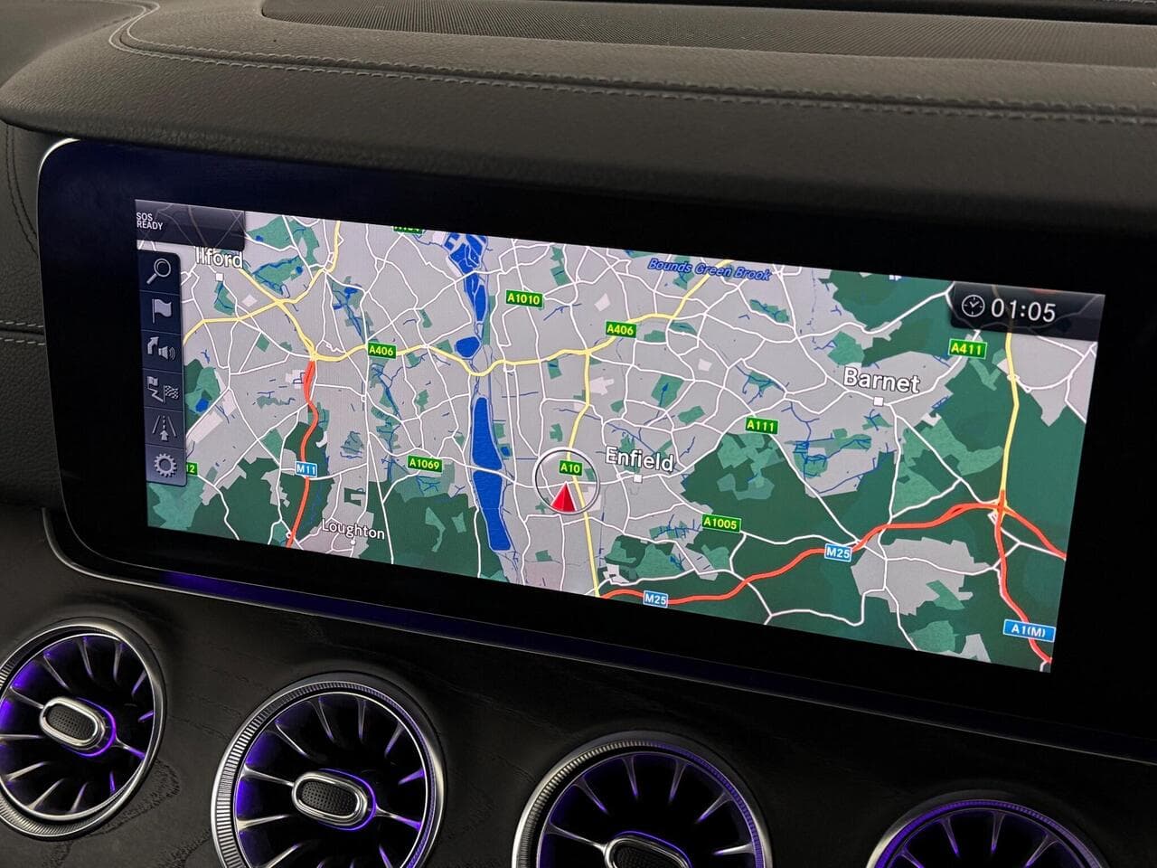 Mercedes-Benz E Class thumbnail Infotainment System