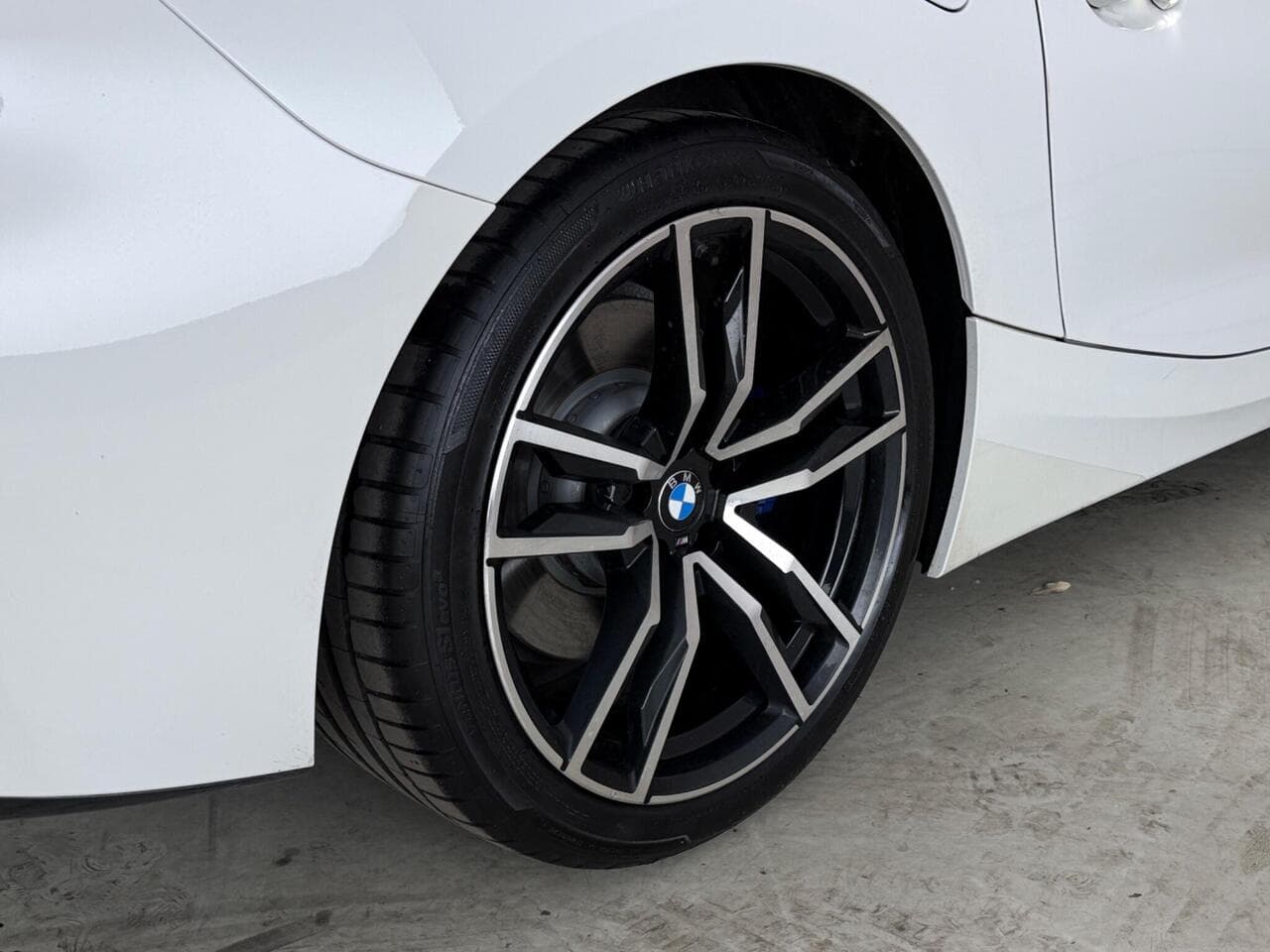 BMW Z4 thumbnail Wheel