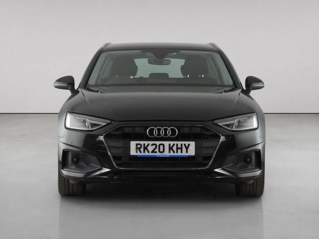 Audi A4 Avant thumbnail Front