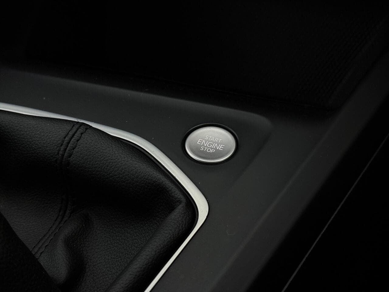 Volkswagen Golf thumbnail Misc Controls