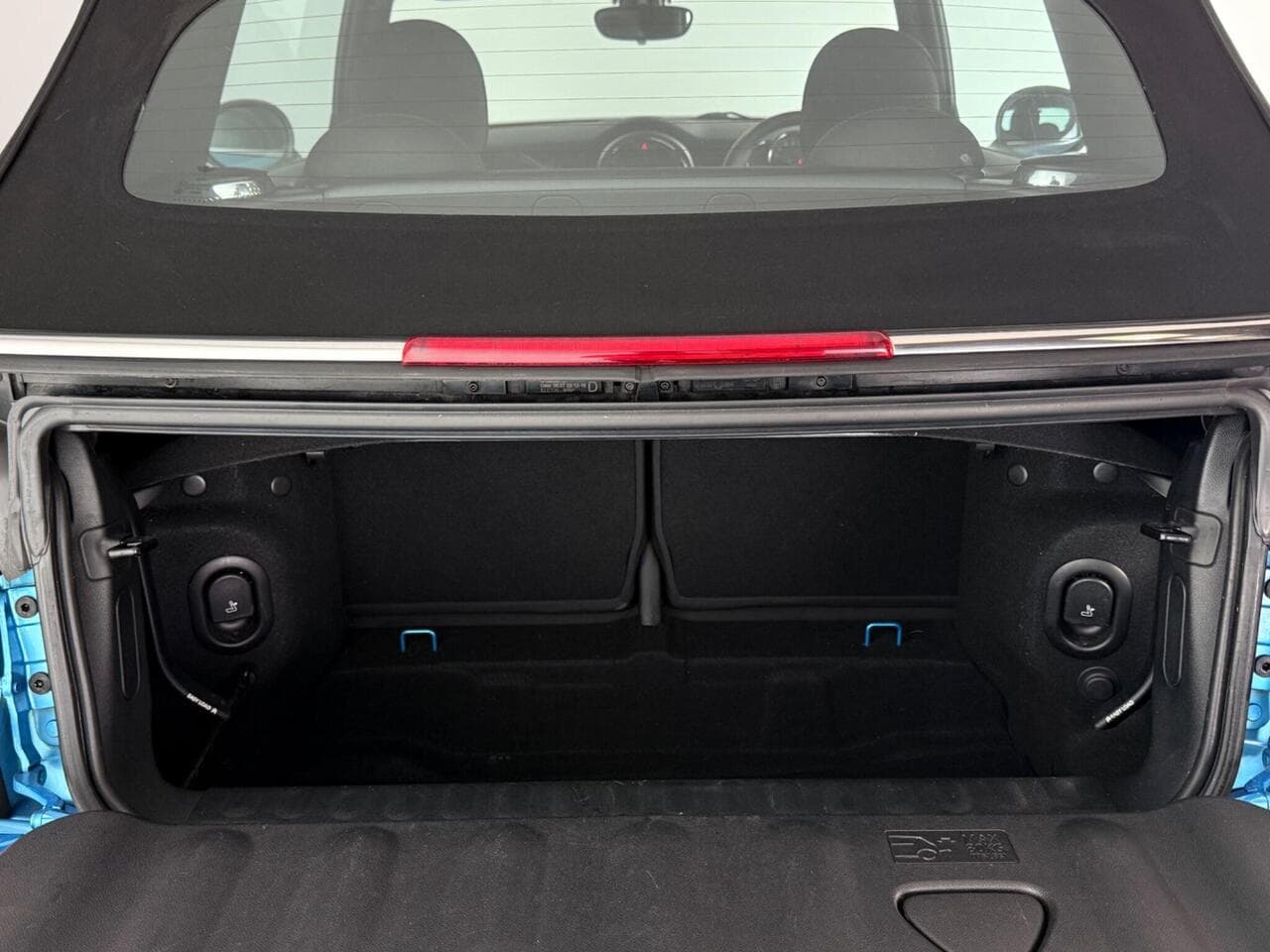 MINI Convertible thumbnail Boot