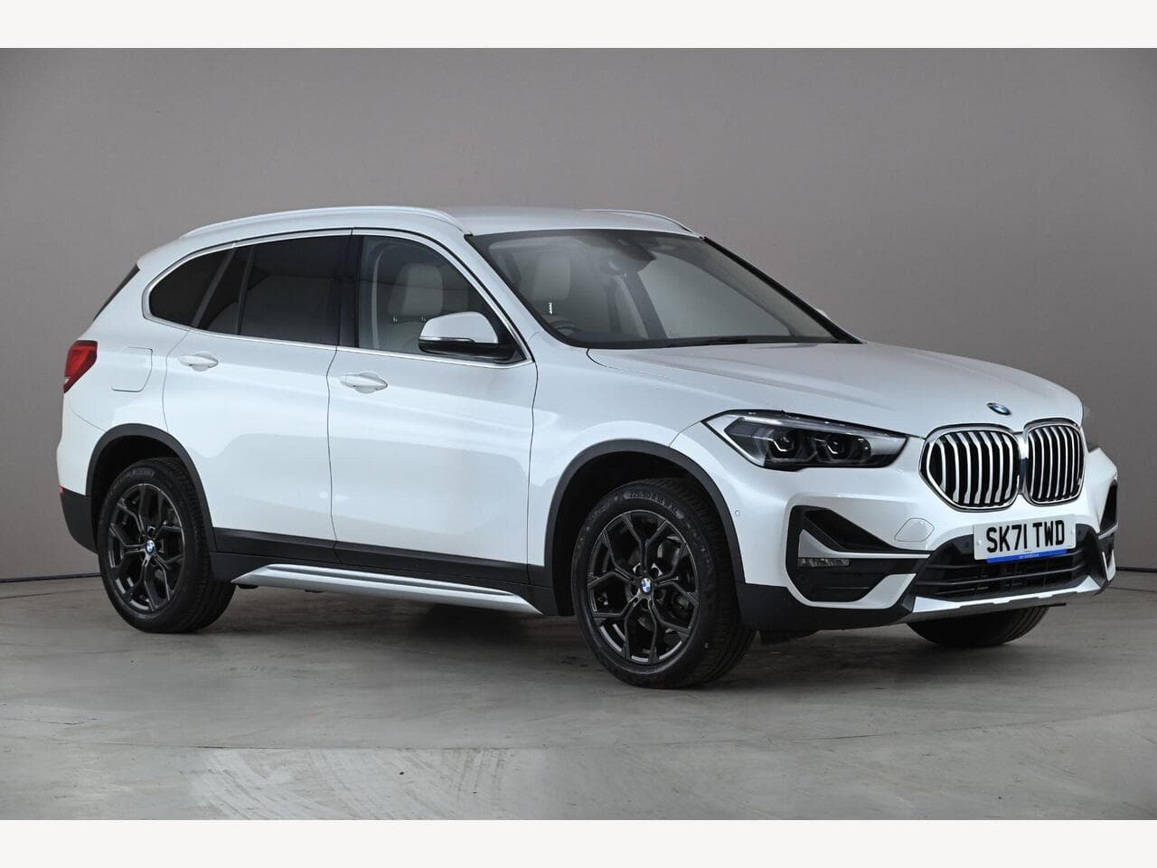 BMW X1 - BMW X1 1.5 18i xLine sDrive Euro 6 (s/s) 5dr