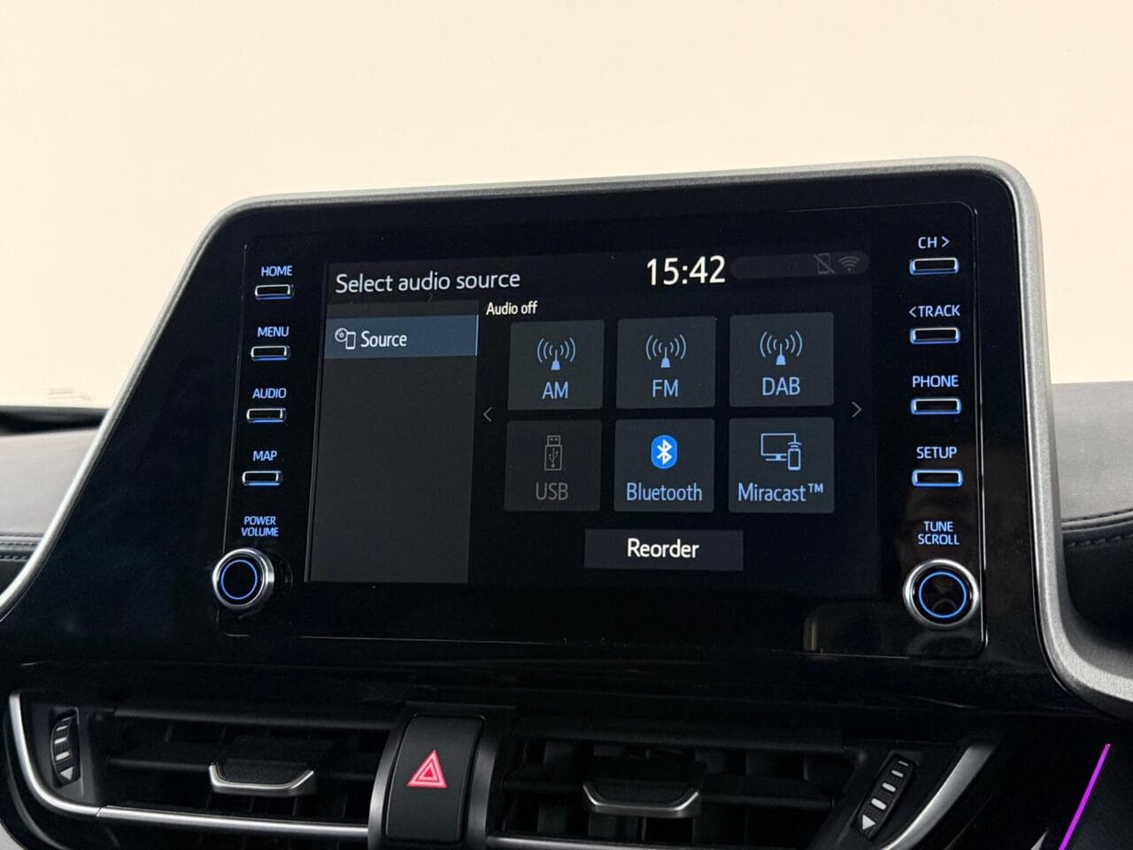 Toyota C-HR thumbnail Infotainment System
