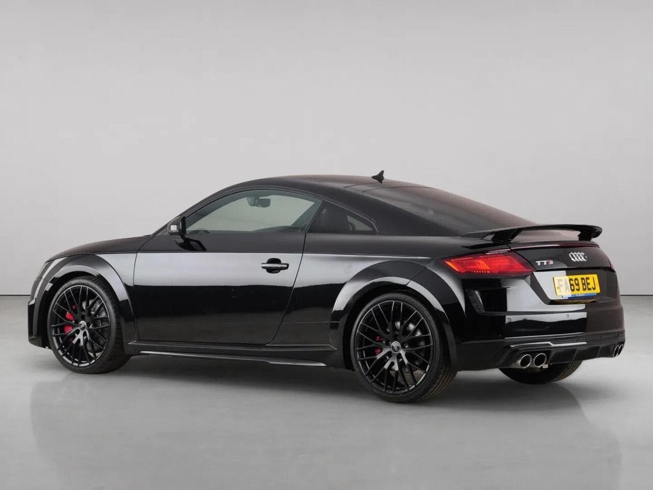Audi TTS thumbnail Rear Left