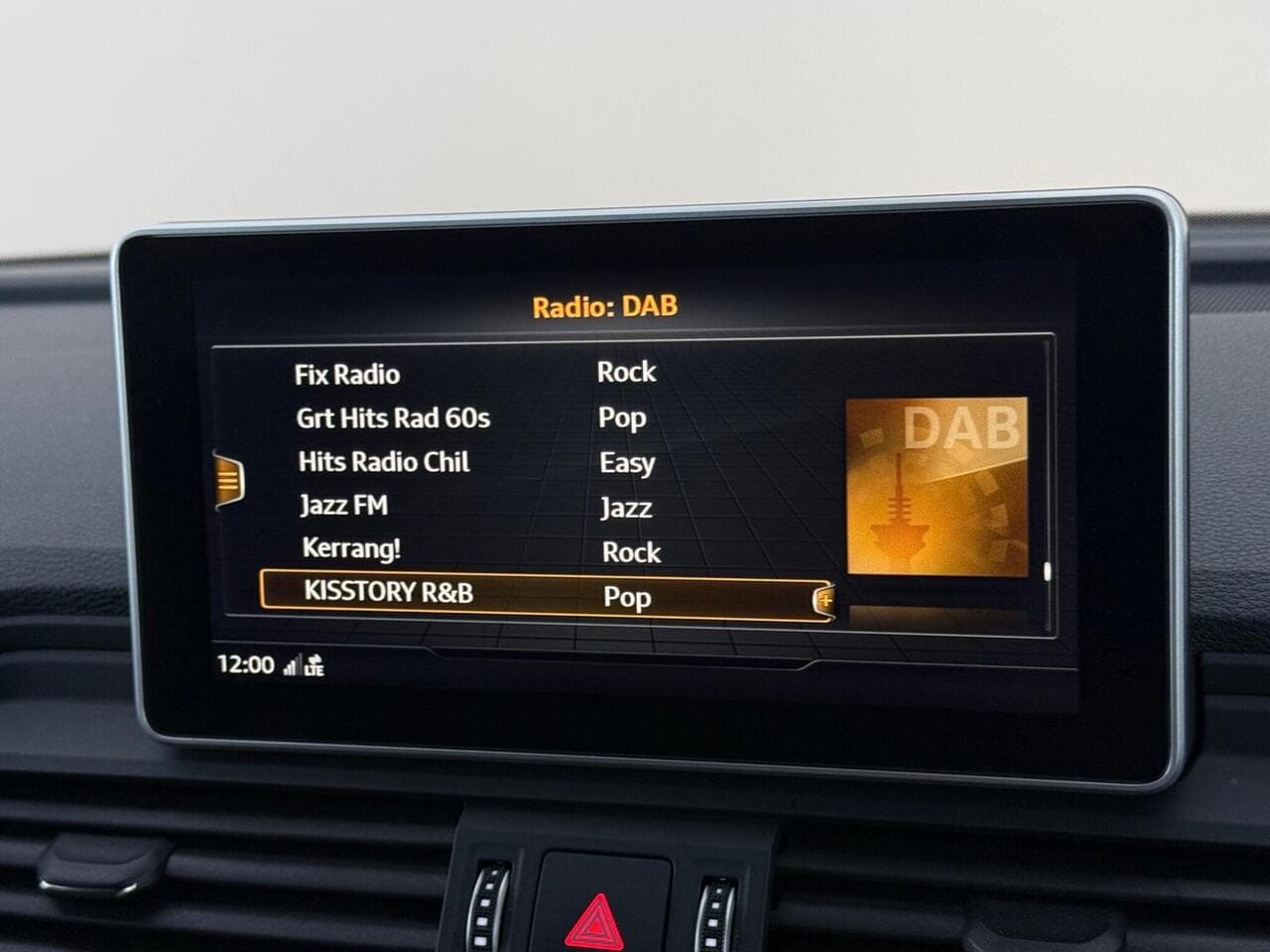 Audi Q5 thumbnail Infotainment System