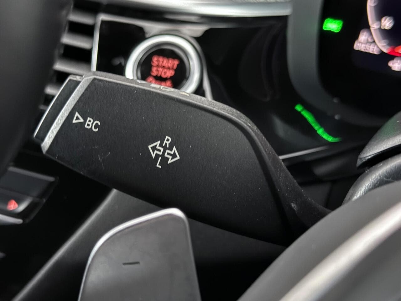 BMW 5 Series thumbnail Misc Controls