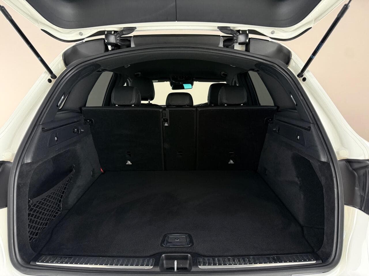 Mercedes-Benz GLC thumbnail Boot