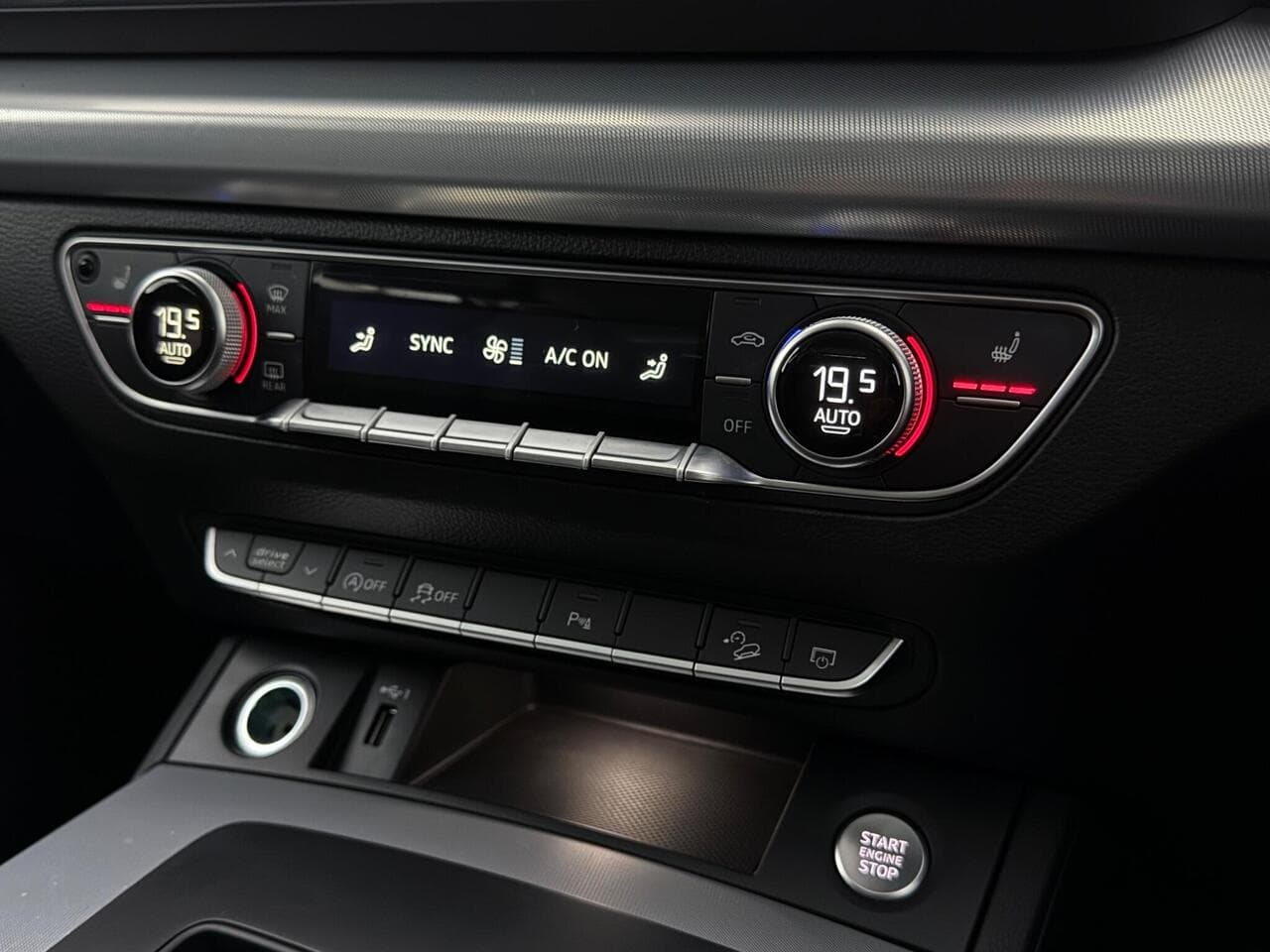 Audi Q5 thumbnail Misc Controls