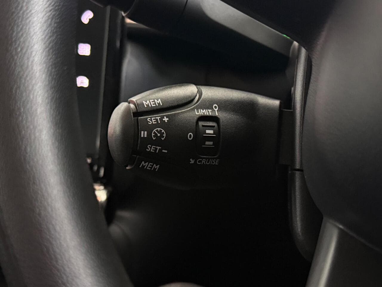 Citroen C3 thumbnail Misc Controls