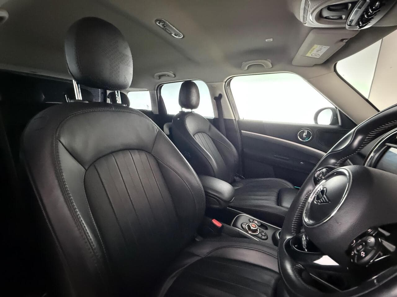 MINI Countryman thumbnail Seat Driver