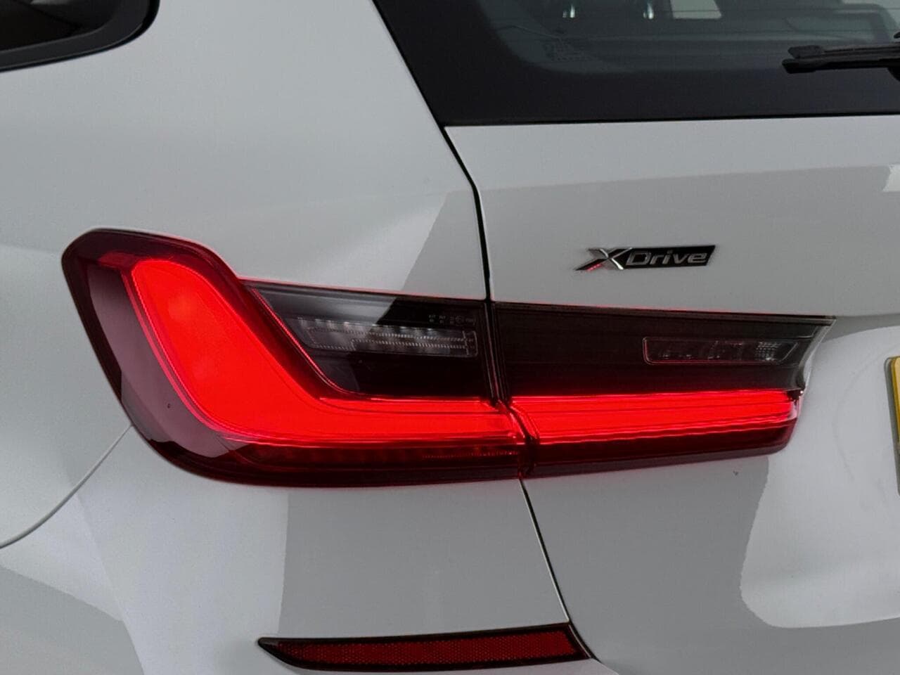 BMW 3 Series thumbnail Lights Rear