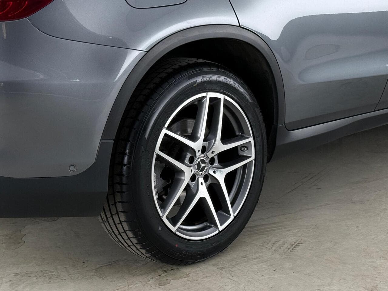 Mercedes-Benz GLC thumbnail Wheel