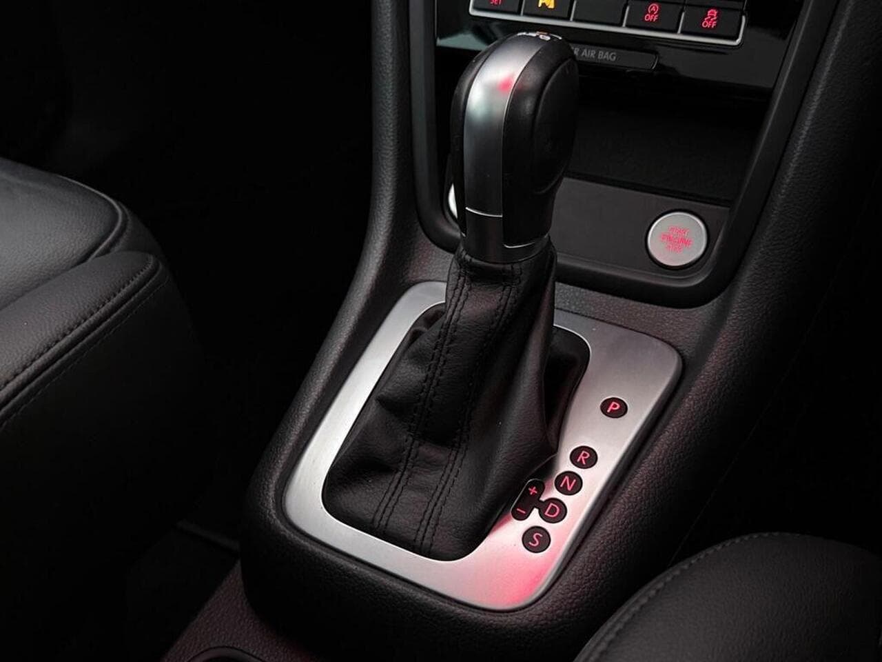 SEAT Alhambra thumbnail Interior Front