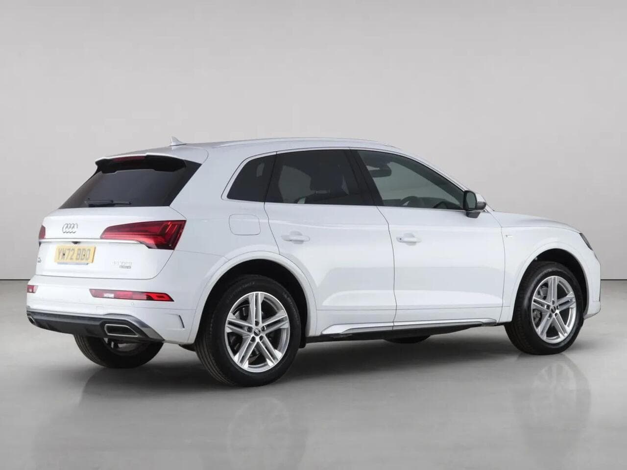 Audi Q5 thumbnail Rear Right
