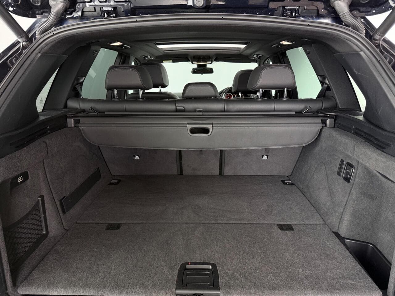 BMW X5 thumbnail Boot