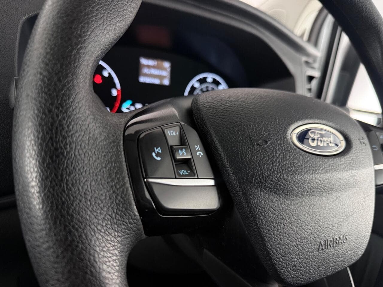 Ford Transit Custom thumbnail Steering Wheel