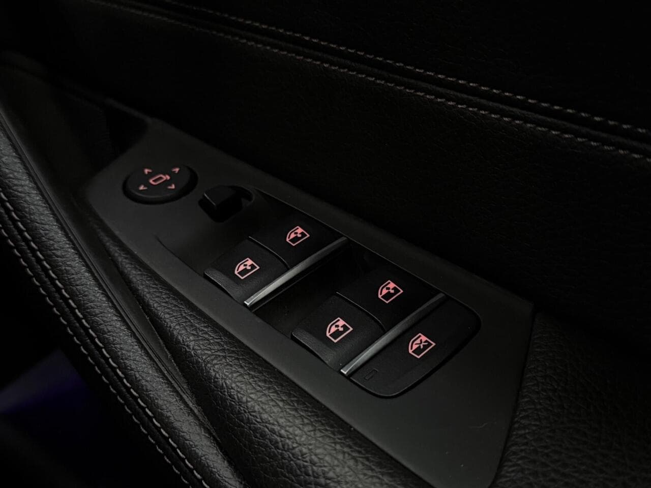BMW 5 Series thumbnail Misc Controls