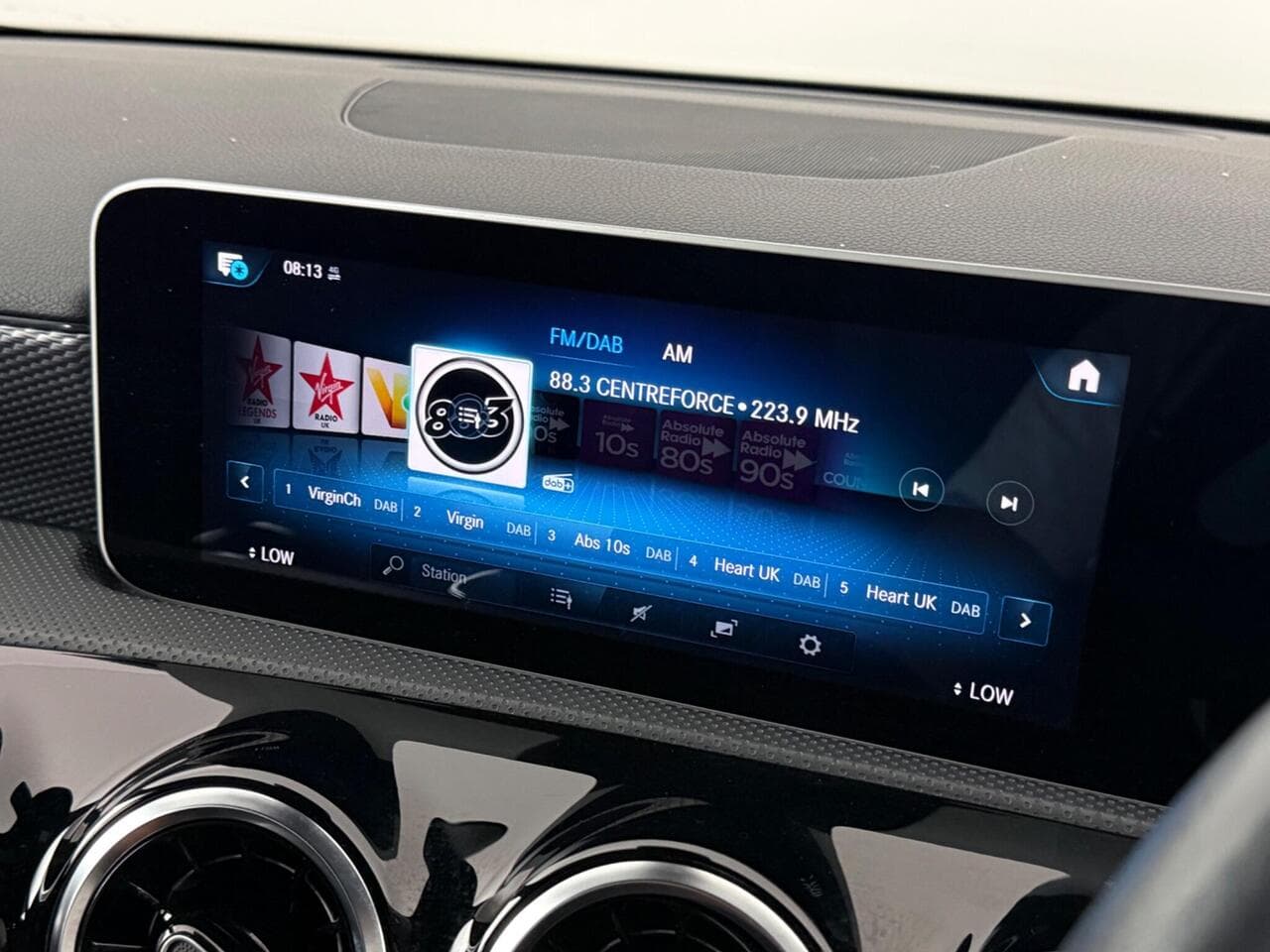 Mercedes-Benz A Class thumbnail Infotainment System