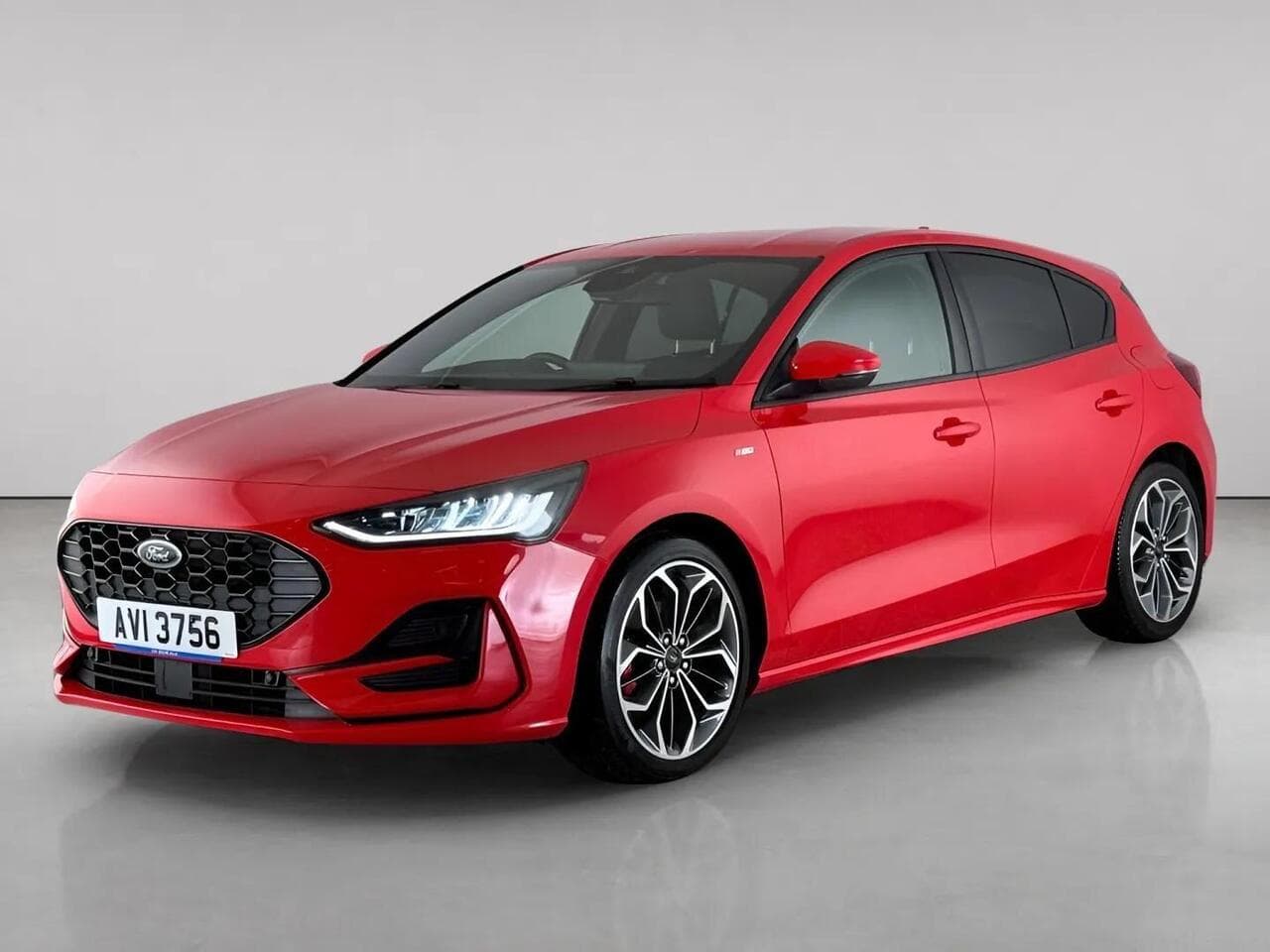 Ford Focus thumbnail Front Left