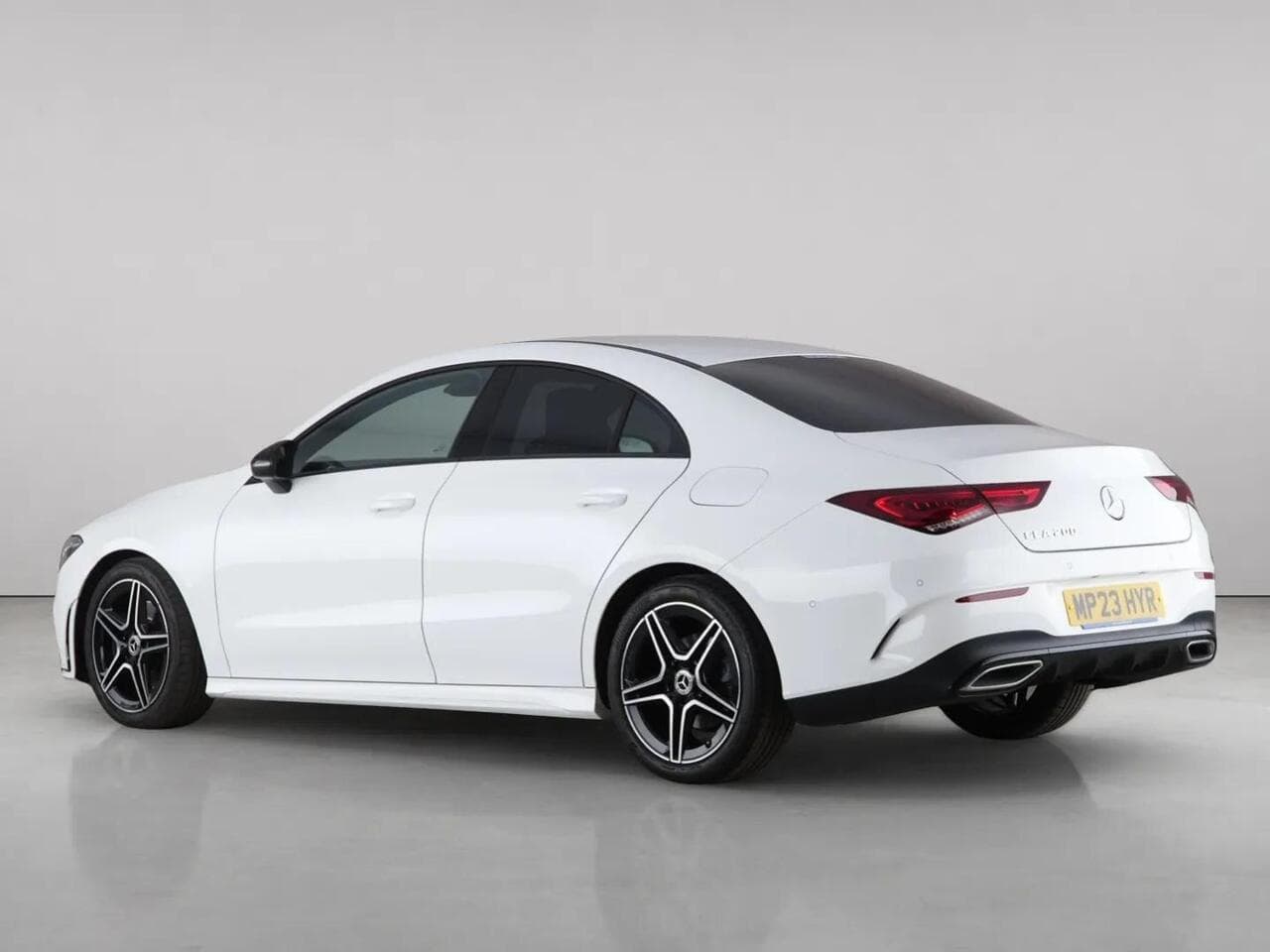 Mercedes-Benz CLA thumbnail Rear Left