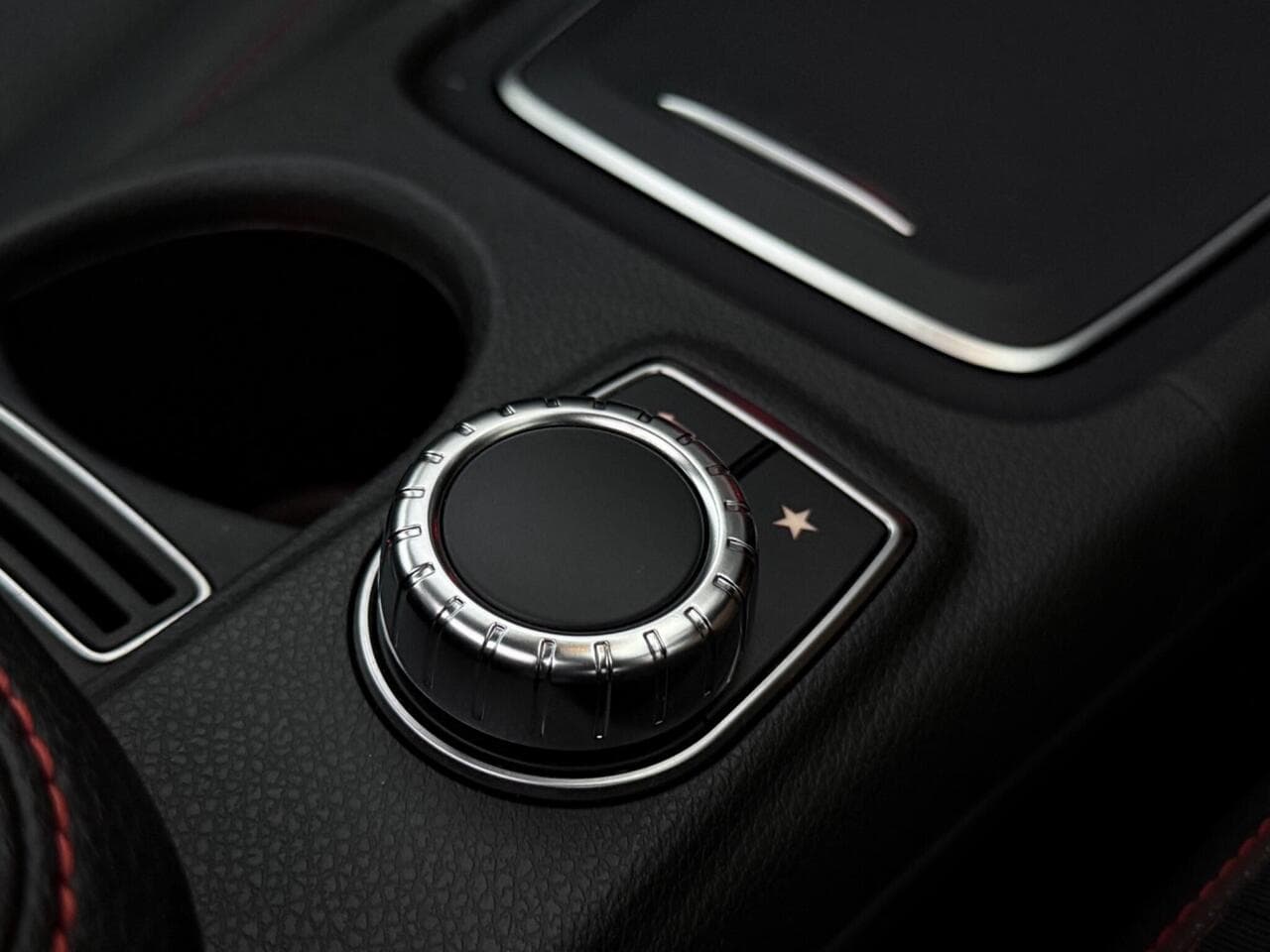 Mercedes-Benz A Class thumbnail Misc Controls