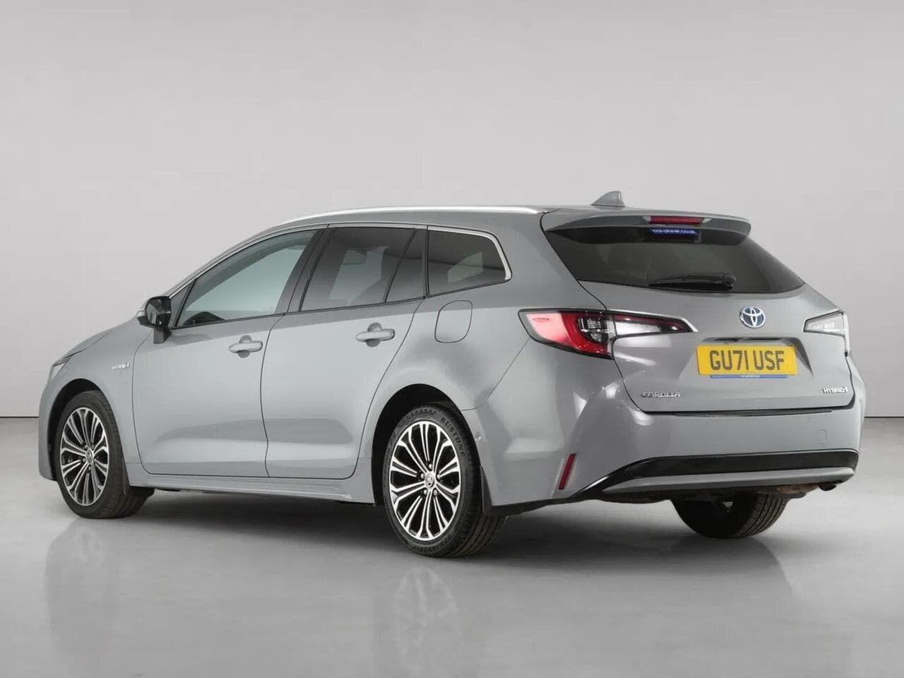 Toyota Corolla thumbnail Rear Left