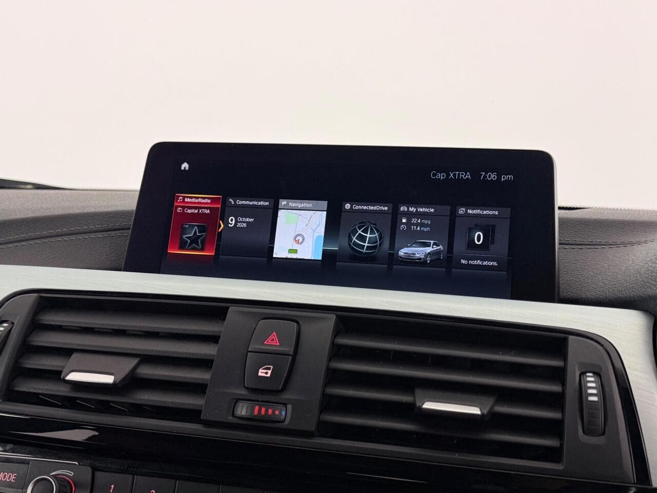 BMW 4 Series Gran Coupe thumbnail Infotainment System