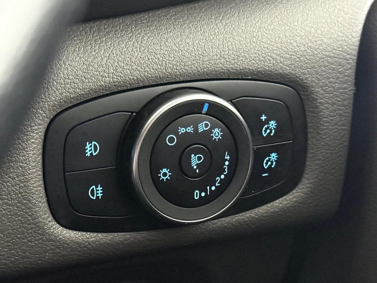 Ford Transit Custom thumbnail Misc Controls
