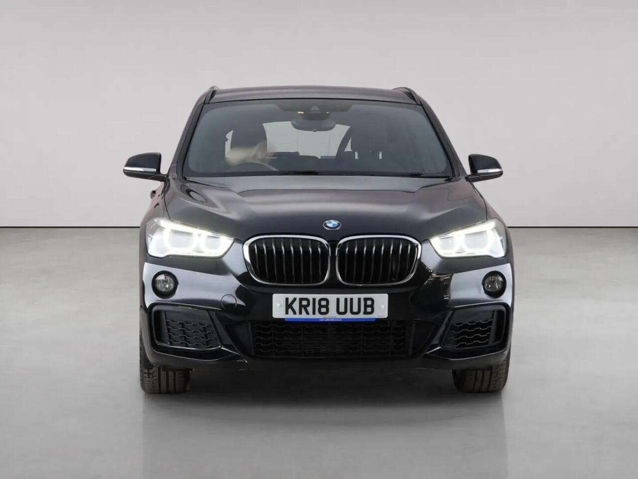 BMW X1 thumbnail Front