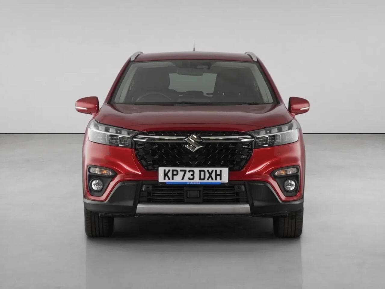 Suzuki S-Cross thumbnail Front