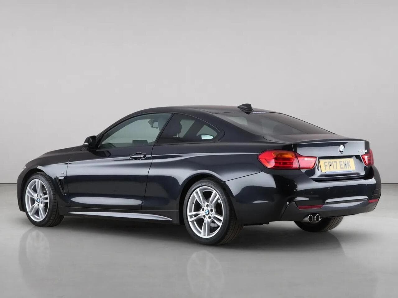 BMW 4 Series thumbnail Rear Left