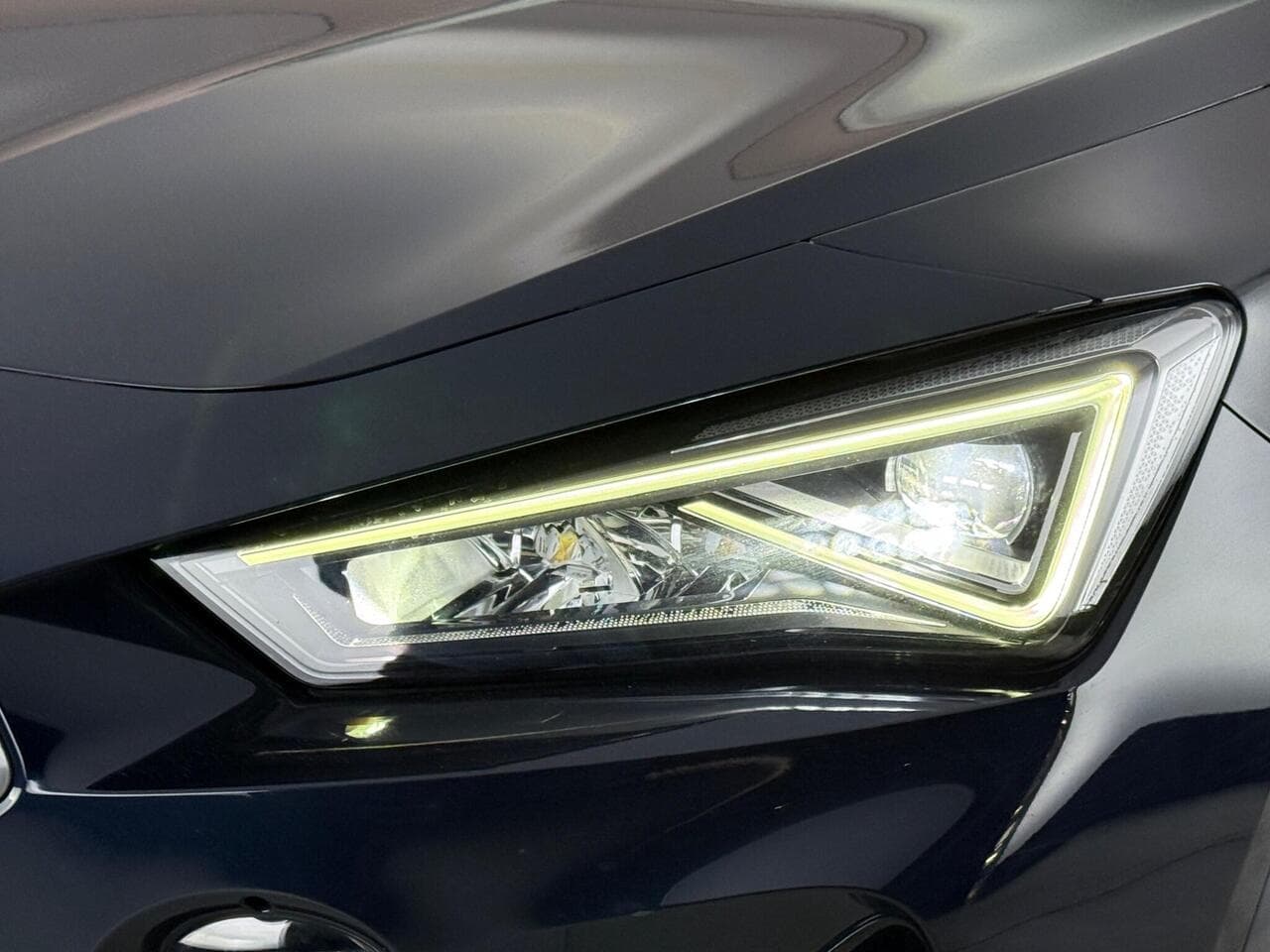 CUPRA Formentor thumbnail Inconclusive