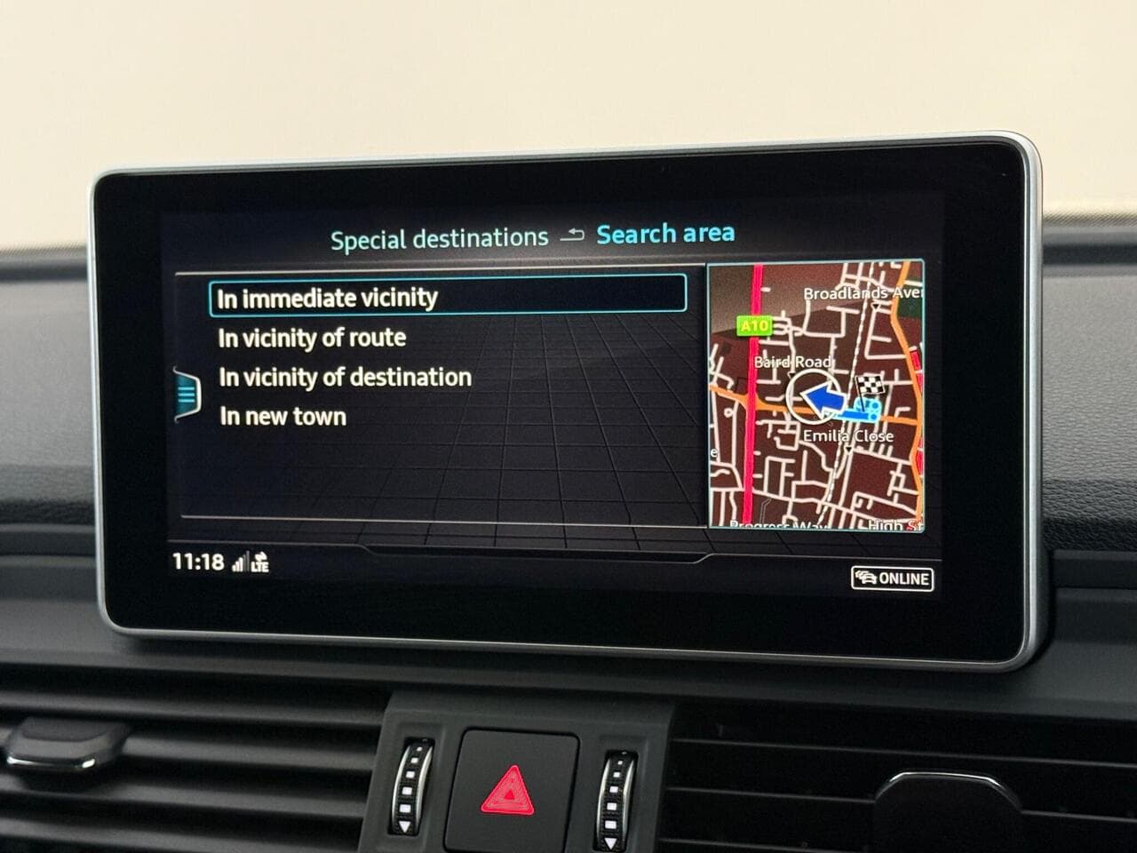Audi Q5 thumbnail Infotainment System