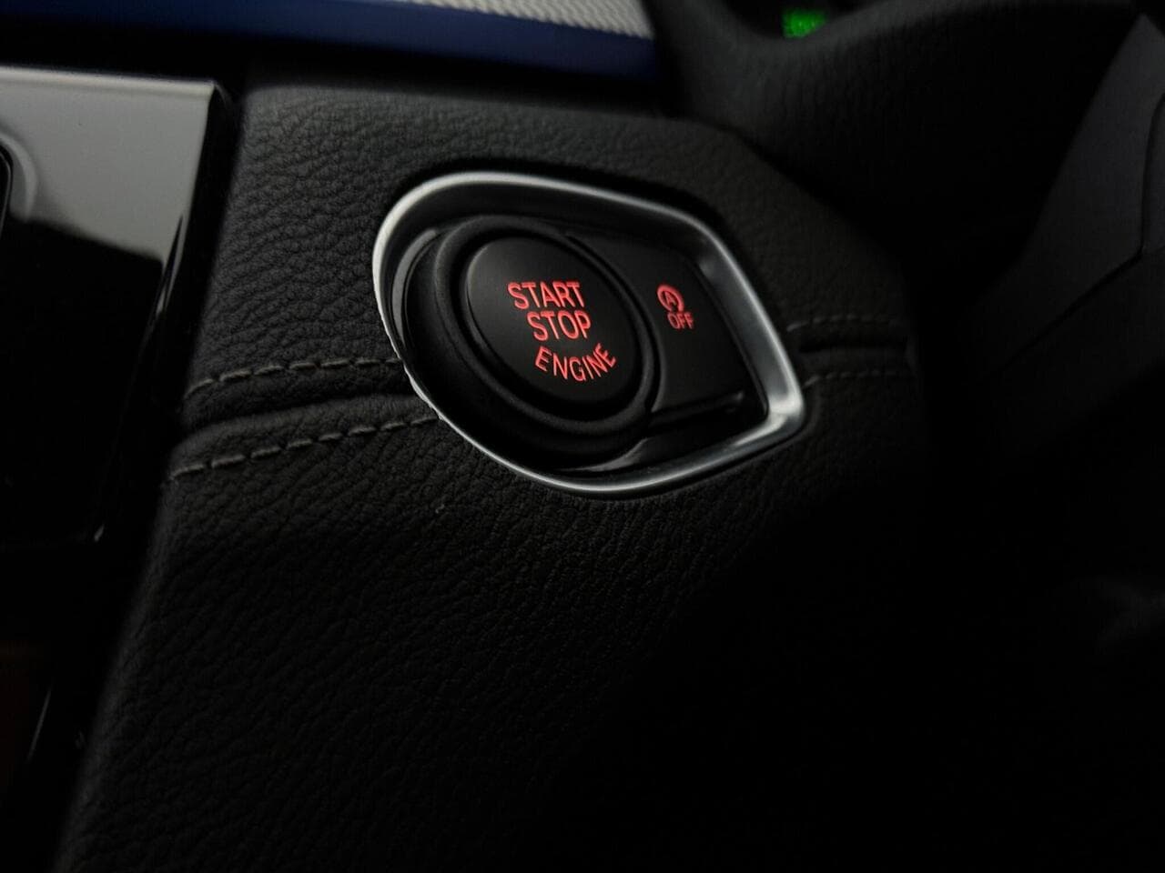 BMW X2 thumbnail Misc Controls