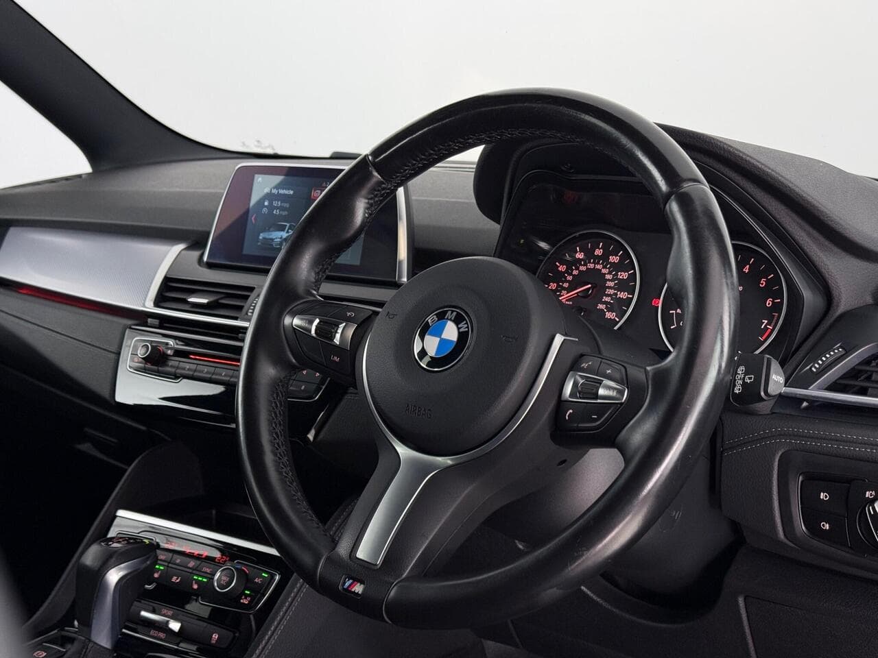 BMW 2 Series Gran Tourer thumbnail Interior Front