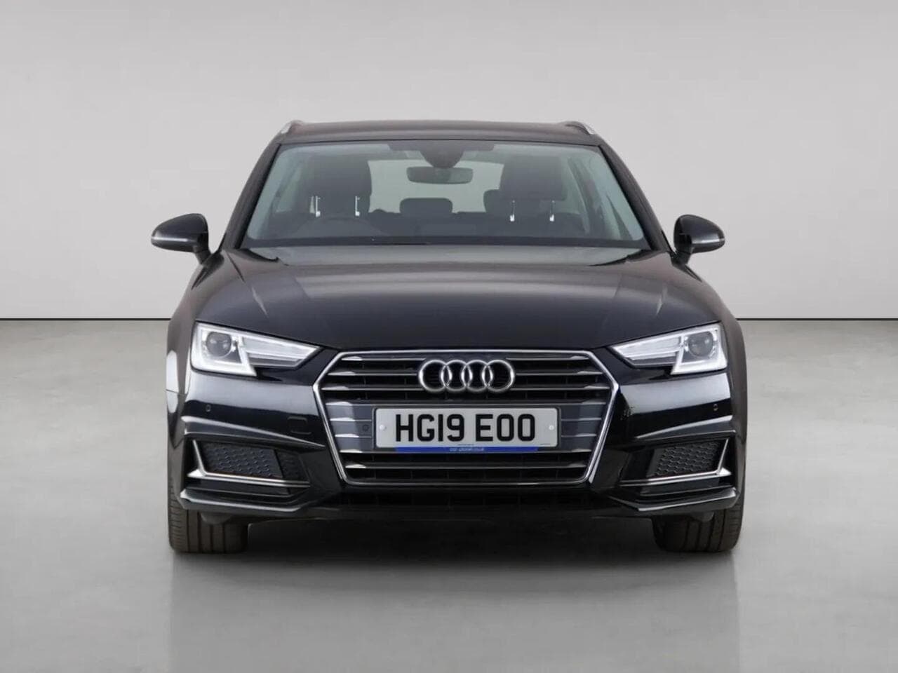 Audi A4 Avant thumbnail Front