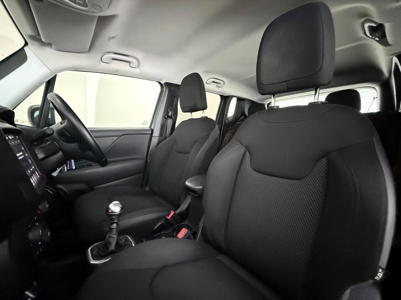 Jeep Renegade thumbnail Inconclusive