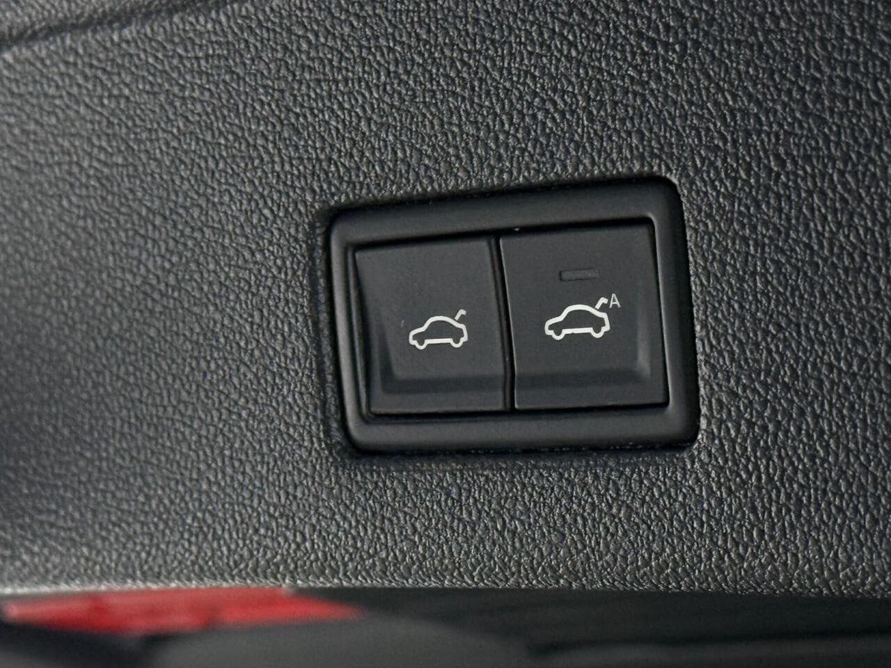 Volkswagen Touareg thumbnail Misc Controls