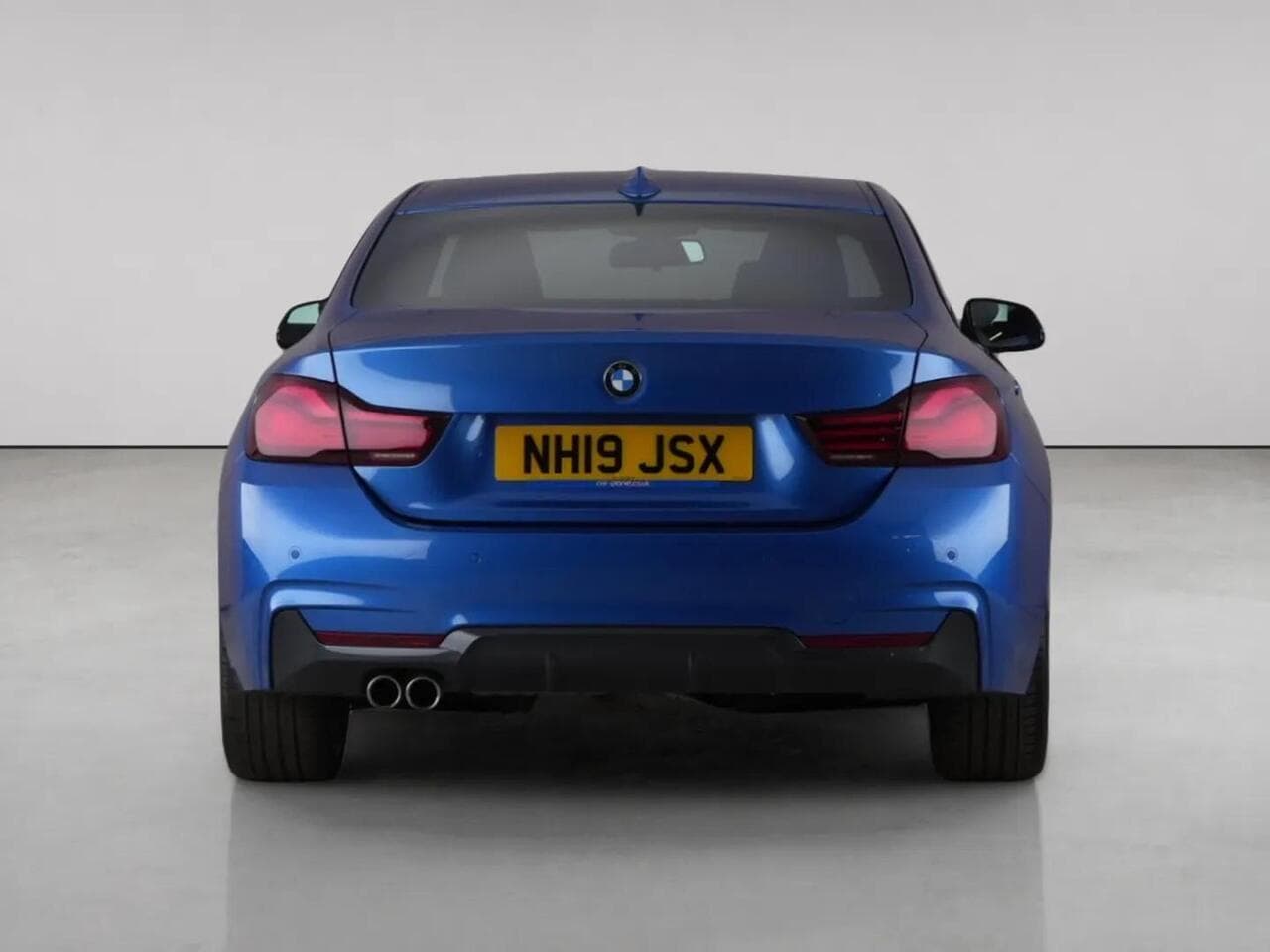 BMW 4 Series thumbnail Rear