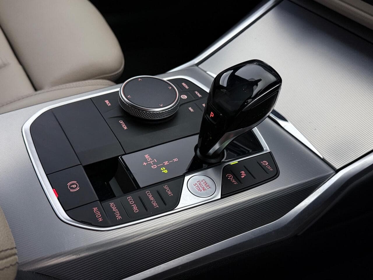 BMW 3 Series thumbnail Interior Front