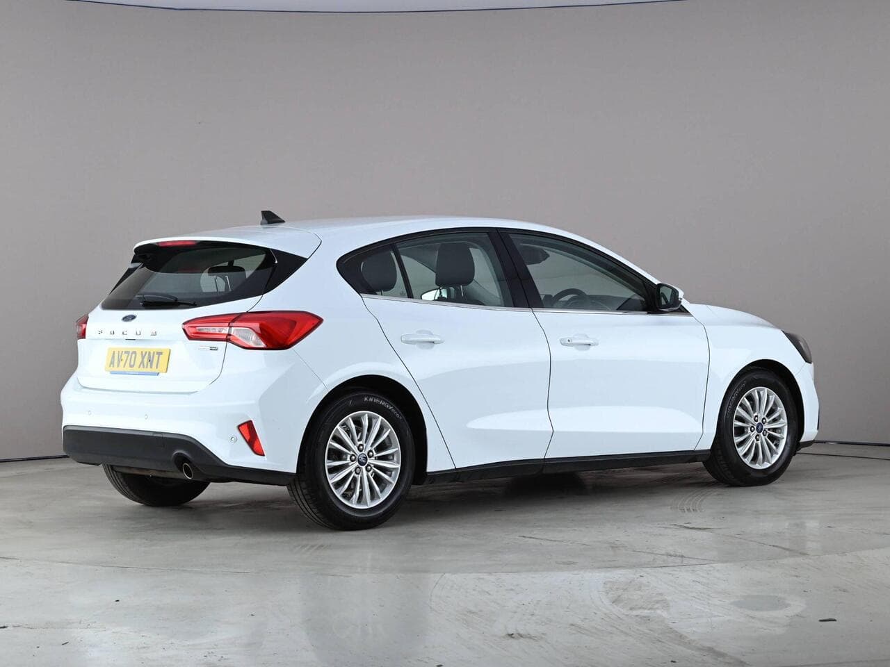 Ford Focus thumbnail Rear Right