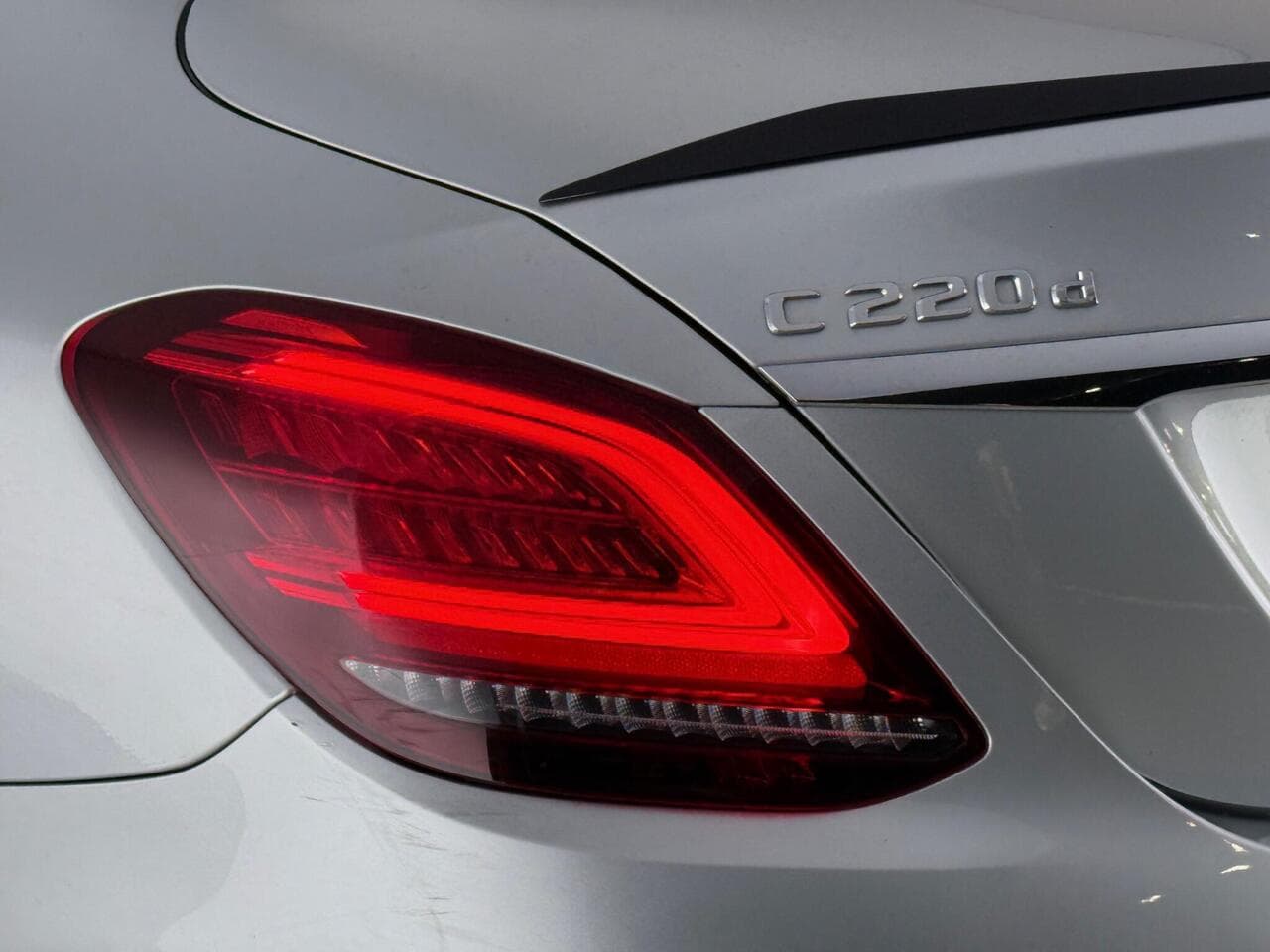Mercedes-Benz C Class thumbnail Lights Rear
