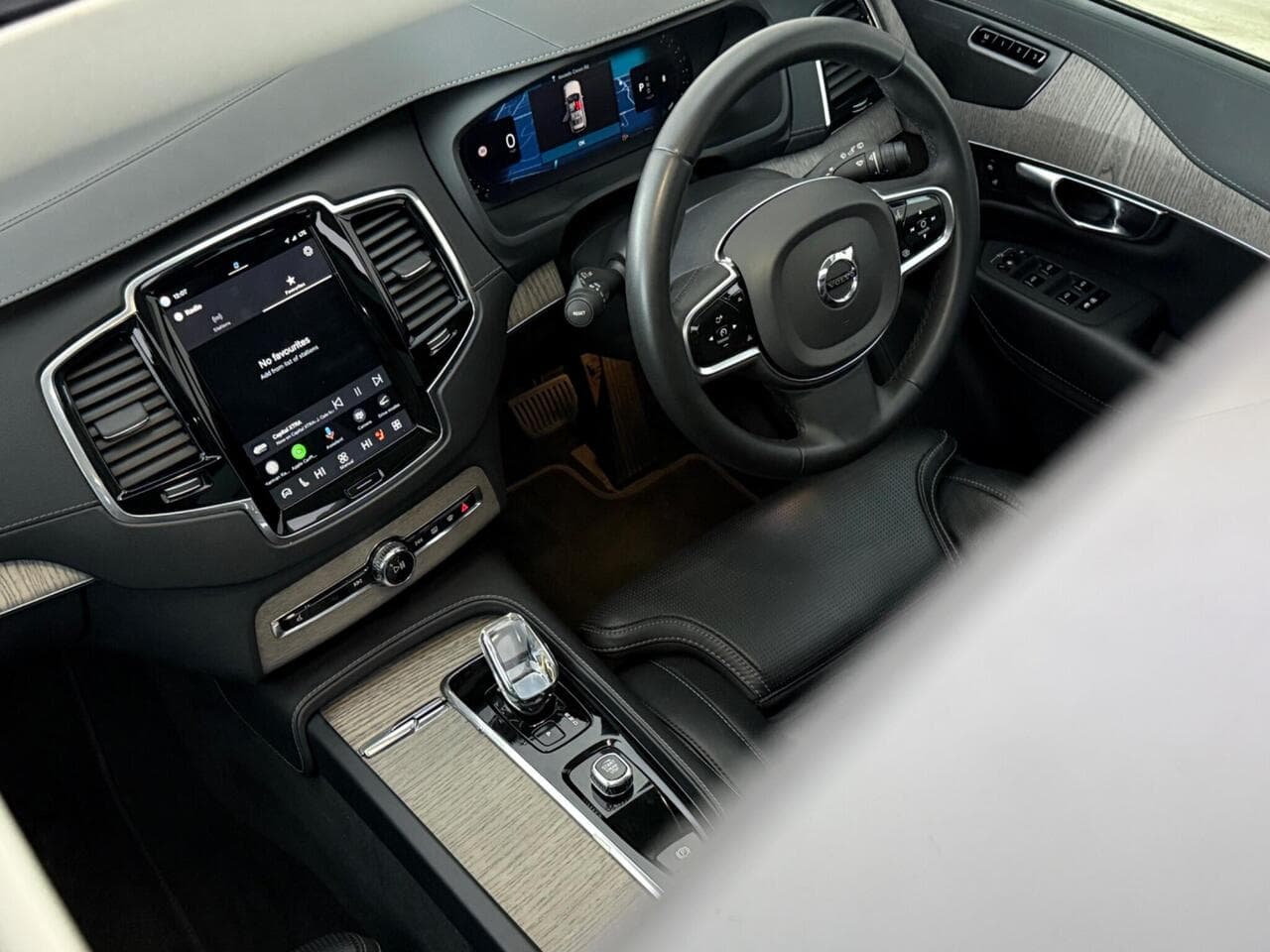 Volvo XC90 thumbnail Interior Front