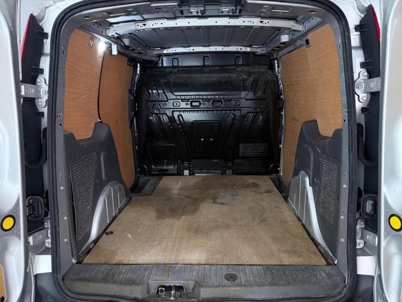 Ford Transit Connect thumbnail Cargo Space
