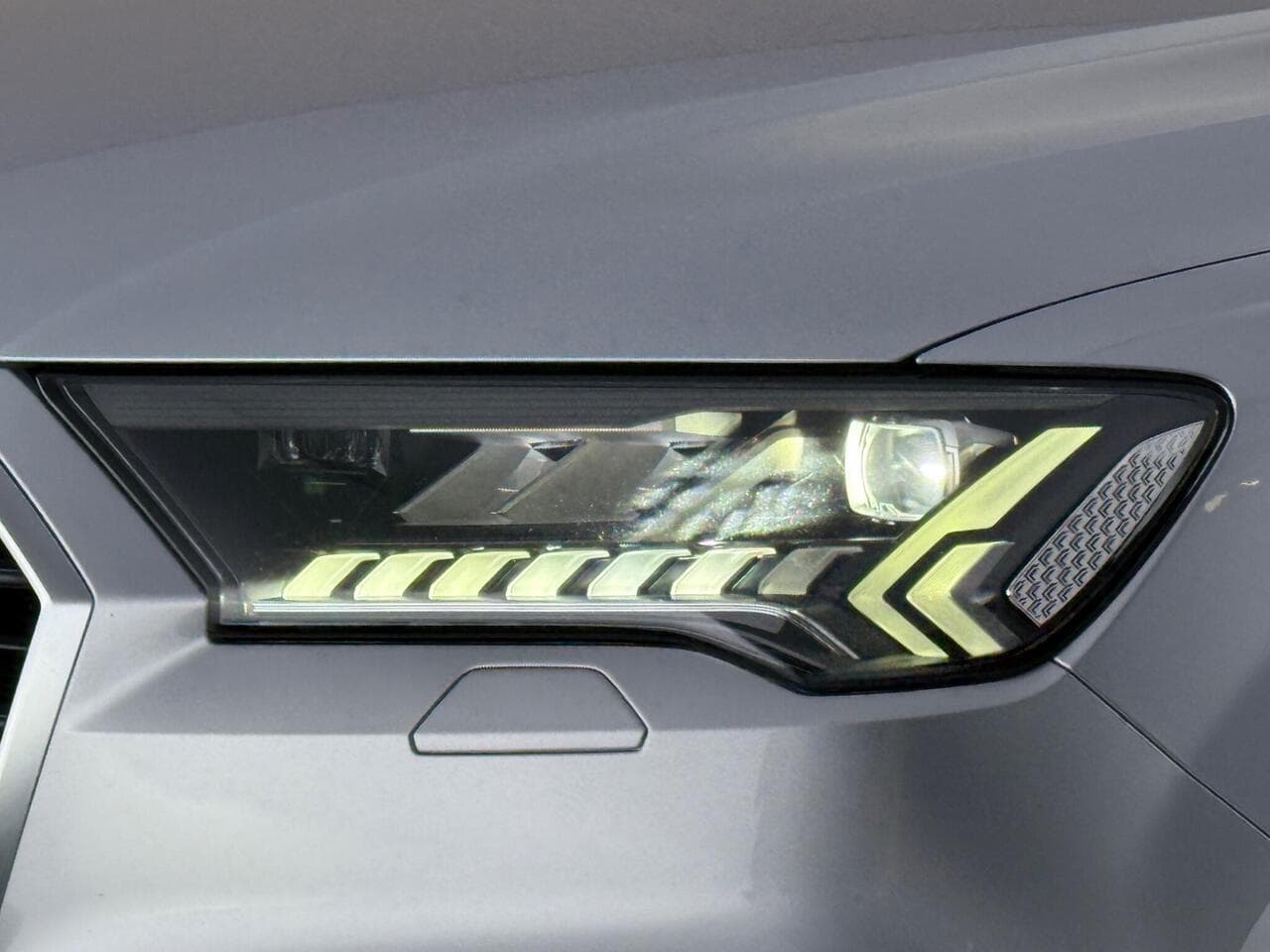 Audi Q7 thumbnail Inconclusive