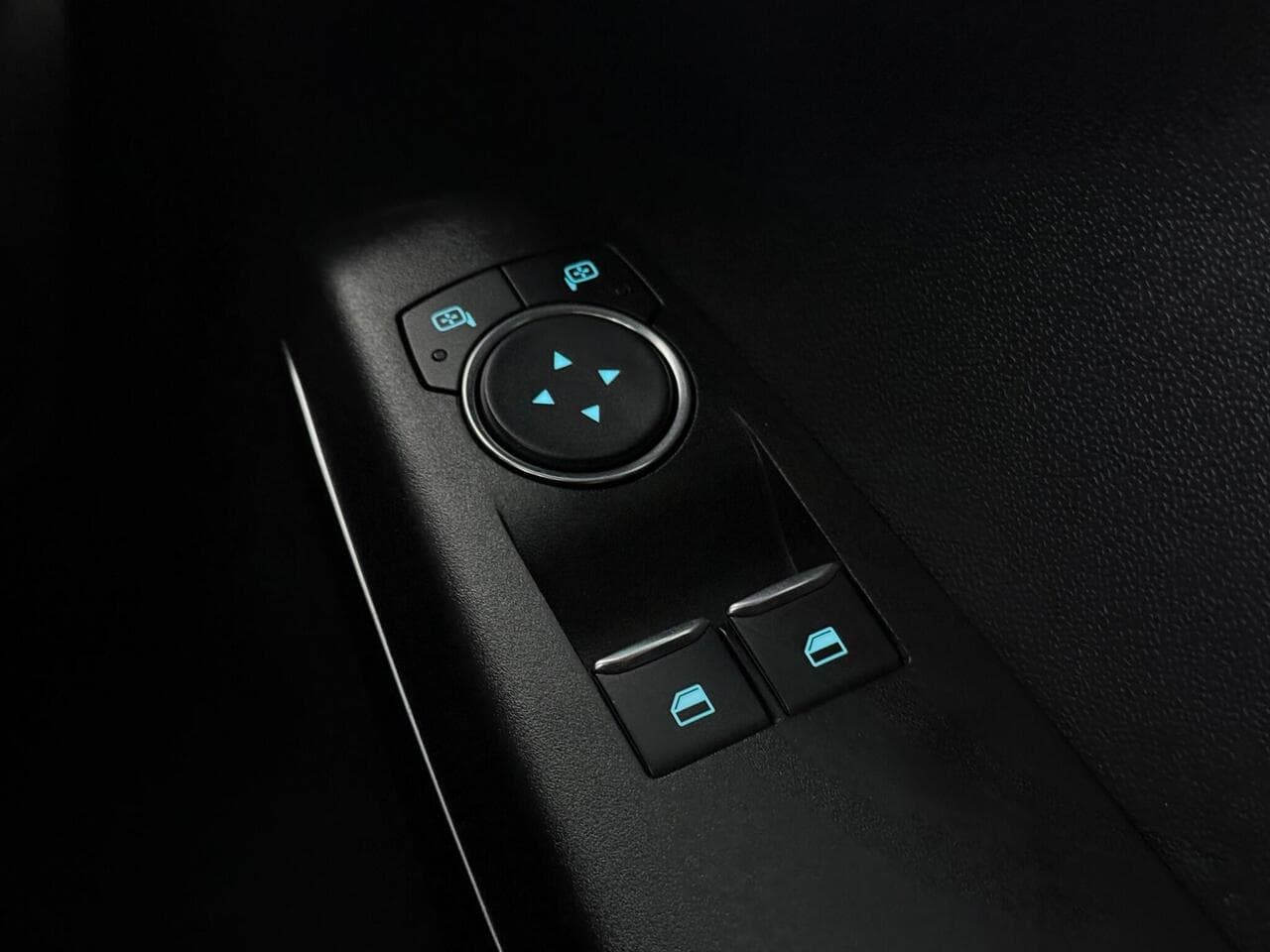 Ford Fiesta thumbnail Misc Controls