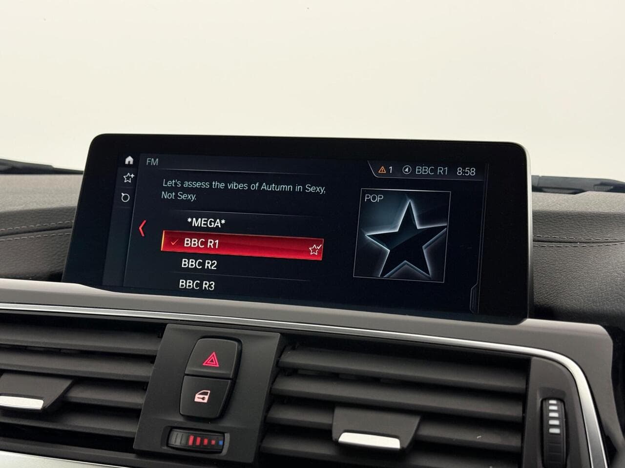 BMW 4 Series Gran Coupe thumbnail Infotainment System